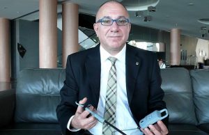 ‘Sihirli’ kalp ameliyatında kalp çalışmaya devam ediyor
