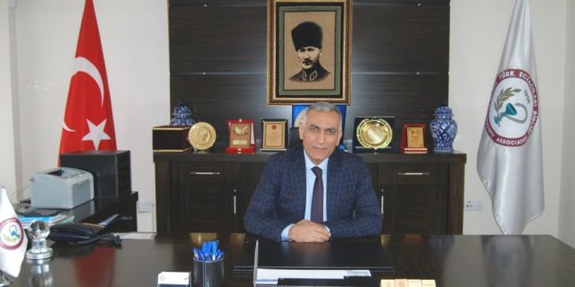 Konya Eczacı Odası Başkanı Adem Açıkgöz