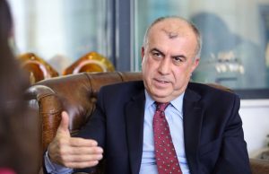 Doktoru ilaç yazma makinesi olmaya zorlayan modern tıp eğitimi mi yoksa sistem mi?