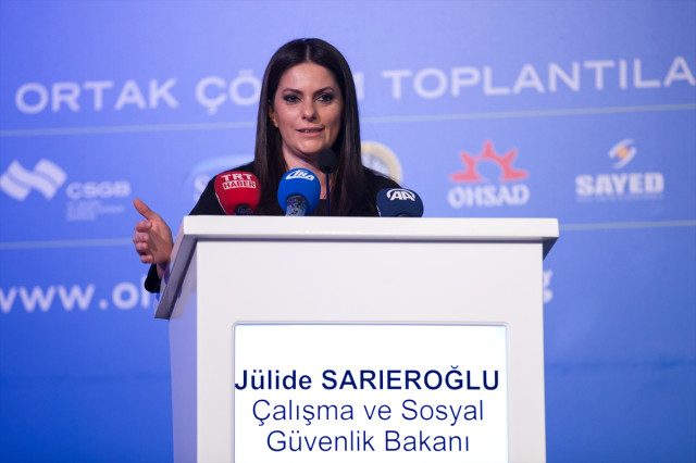 bakan-sarieroglu-sgk