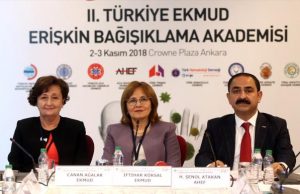 “Aşı reddine karşı bir yasa çıkarılmalı”