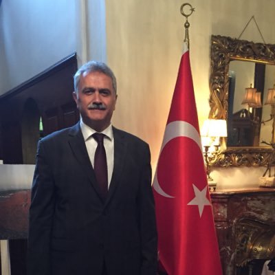 Dr. Cevat Şengül