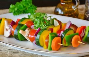 Yeni Bir Araştırmaya Göre, Tam Tahıllarla Birlikte Bitkisel Proteinler ve Yağlar Tüketmek Uzun Vadede Kilo Alımını Yavaşlatmaya Yardımcı Olabilir