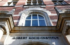 Robert Koch Enstitüsü iyimser aşı iddiasını geri çekti!