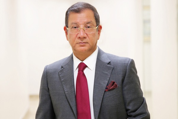 Koçak Farma CEO’su Uzman Dr. Hakan Koçak