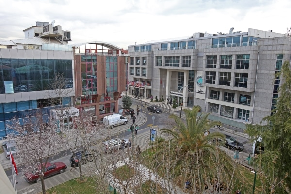 Üsküdar Üniversitesi-1