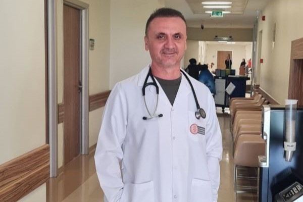 Doç. Dr. İsmail Ateş