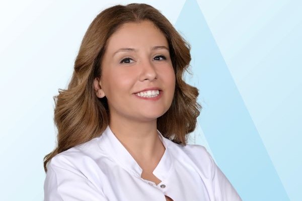 Dr. Ezgi Topyıldız