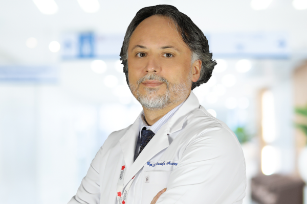 Op. Dr. Mustafa Arısoy
