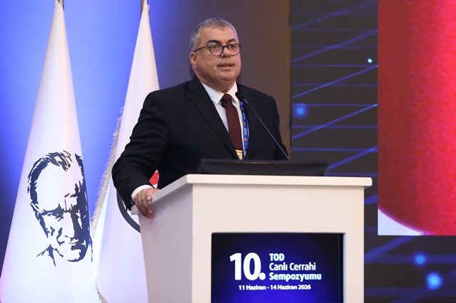 Türk Oftalmoloji Derneği Genel Başkanı- Prof. Dr. Kıvanç Güngör