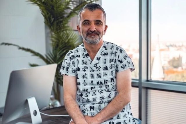 Doç. Dr. Mehmet Metin