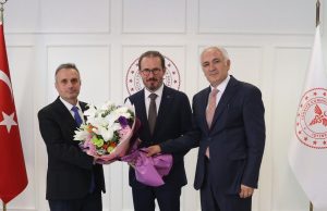 TİTCK Başkanı Prof. Dr. Ahmet Ayar Görevini, Hüseyin Çelik’e Devretti