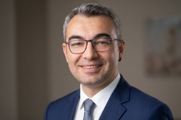 Varol Tunalı - Quoter